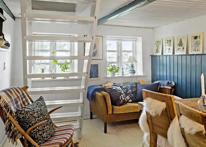 4 Bedroom Gorgeous In 펜션